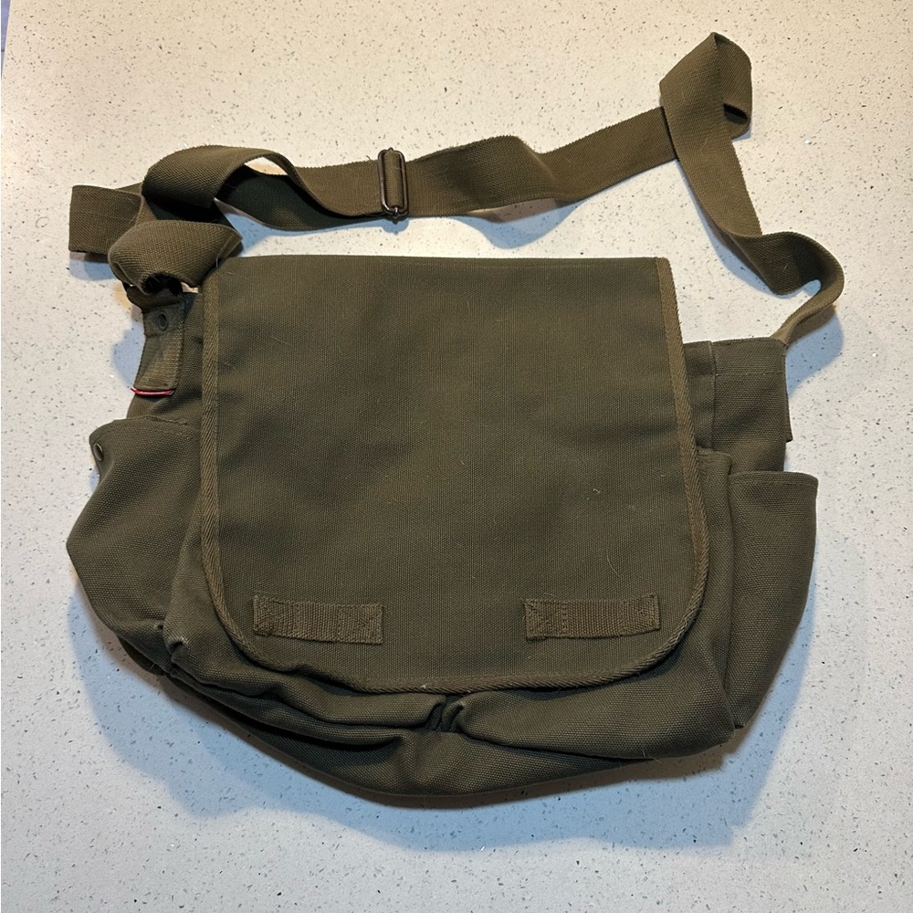 Rapid Dominance unisex Large Army Messenger Bag